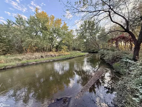 255 Th, Jefferson, IA 50129