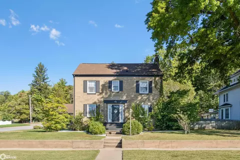 1135 Avenue C, Fort Madison, IA 52627