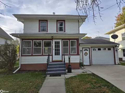 221 14th St NW, Mason City, IA 50401