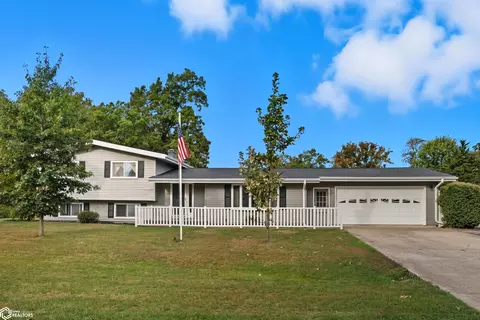 11043 146th Ave, West Burlington, IA 52655