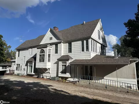 701 Broad St, Keosauqua, IA 52565 photo 2