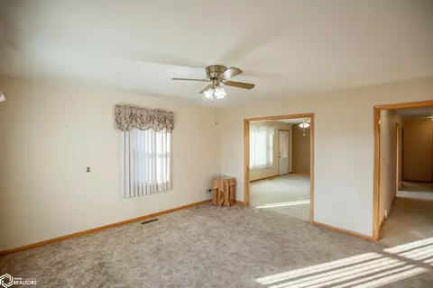 Living - 1408 100th Ave, Bode, IA 50519 photo 2 of 3
