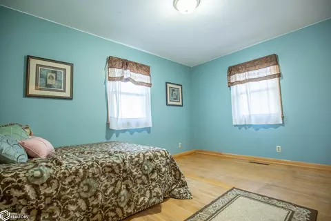 Bedroom - 1408 100th Ave, Bode, IA 50519 photo 1 of 9