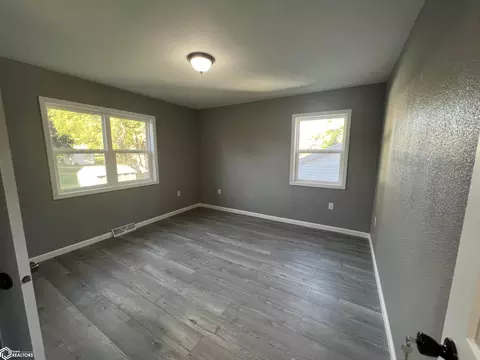 Bedroom - 2002 Ridgeway Dr, Denison, IA 51442 photo 2 of 4