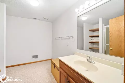 32038 236th St, Eldora, IA 50627 photo 26