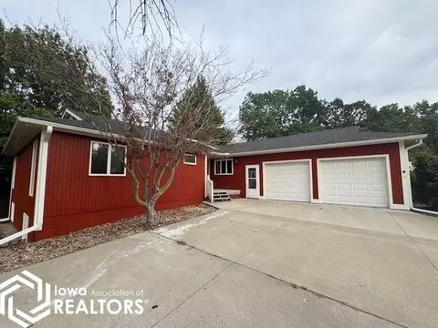 1203 W W Orch, Centerville, IA 52544