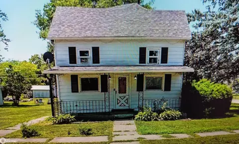 214 N Baker St, Keota, IA 52248