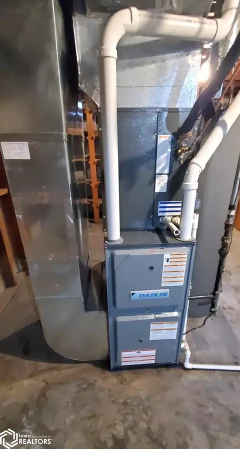 Other - 1618 Douglas Ave, Ames, IA 50010 photo 6 of 8
