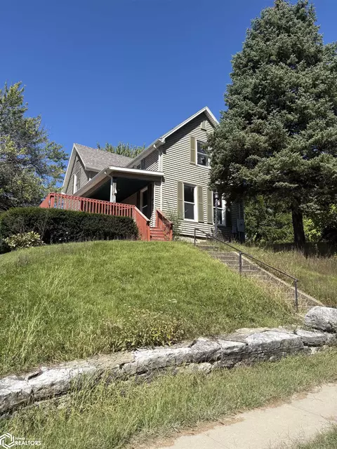 223 N Mc Lean, Ottumwa, IA 52501