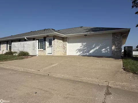 1123 48th St #20, Fort Madison, IA 52627