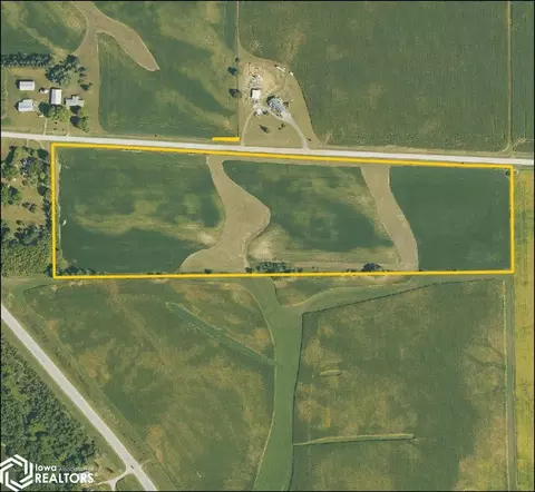 300 Th St, Tipton, IA 52772 photo 2