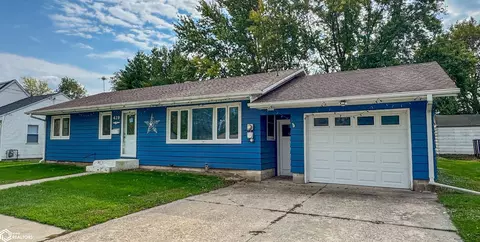 419 10th Ave NE, Hampton, IA 50441
