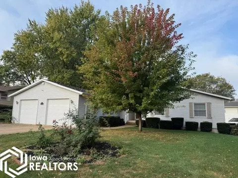 605 S Adams Pl, Mount Pleasant, IA 52641