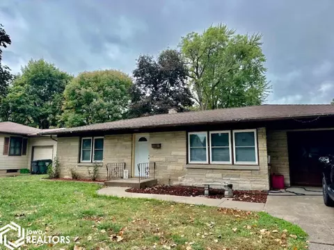 817 Plane St, Burlington, IA 52601