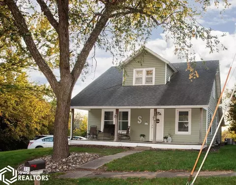 311 S D St, Albia, IA 52531