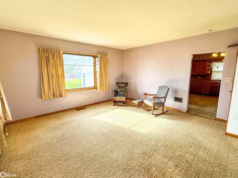 757 120th St, Hampton, IA 50441 photo 7