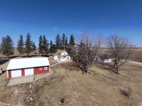4182 160th St, Brooklyn, IA 52211