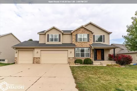 1618 Quail Ridge Rd, Cedar Falls, IA 50613