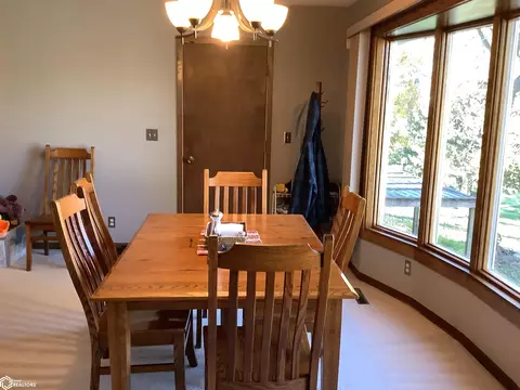 Dining - 1620 Quail Ave, Hampton, IA 50441 photo 2 of 3