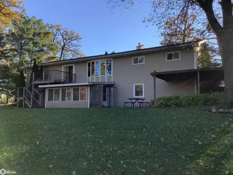 Exterior - 1620 Quail Ave, Hampton, IA 50441 photo 2 of 7
