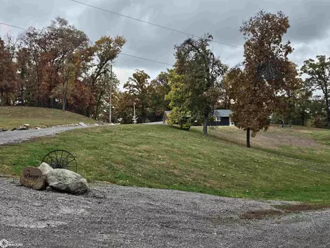 2451 Johnson St Rd, Keokuk, IA 52632