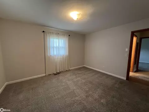 Bedroom - 1571 Laurel, Hamilton, IL 62341 photo 3 of 5