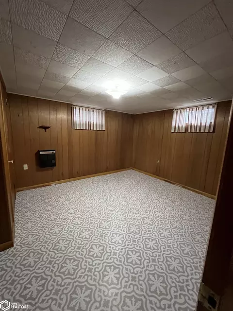 Bedroom - 1571 Laurel, Hamilton, IL 62341 photo 5 of 5