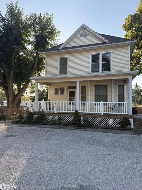 215 S Barnett St, Nauvoo, IL 62354