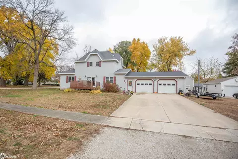 311 2nd St S, Wesley, IA 50483