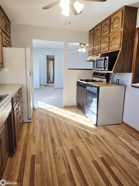 1280 State St, Garner, IA 50438 photo 14