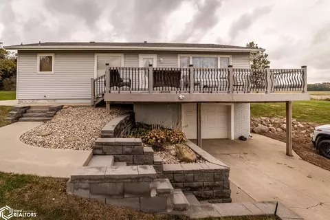 2233 Hart Ave, State Center, IA 50247