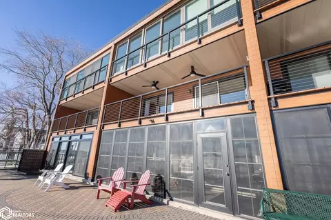 481 N Shore Dr #203, Clear Lake, IA 50428