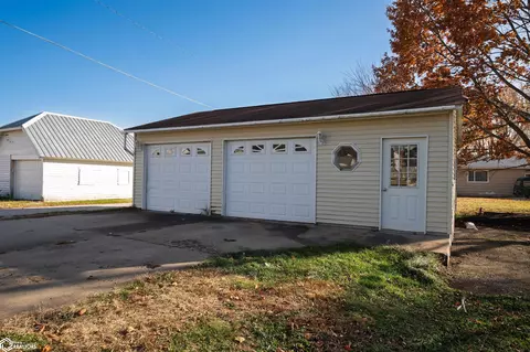 Other - 606 E 11th St, Vinton, IA 52349 photo 1 of 6