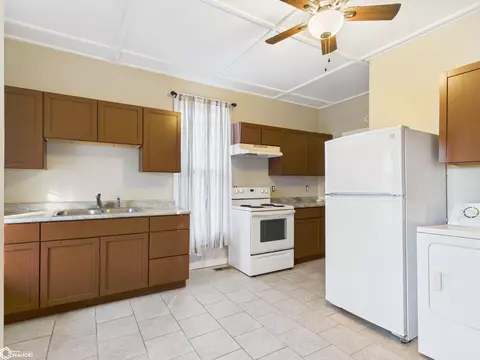 Kitchen - 1310 Laurel, Hamilton, IL 62341 photo 1 of 3
