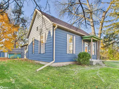 Exterior - 1310 Laurel, Hamilton, IL 62341 photo 2 of 5