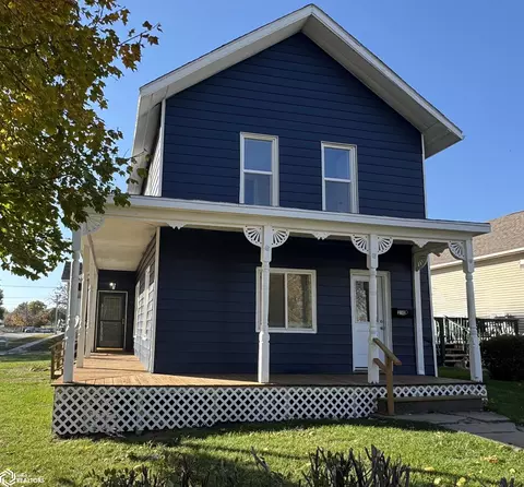 210 S Maple St, Creston, IA 50801 photo 1