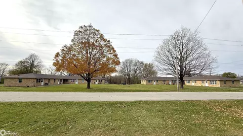 403 S Main St, Marble Rock, IA 50653