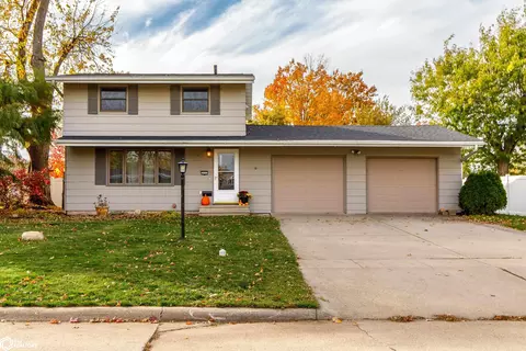 2111 S 5th St, Marshalltown, IA 50158