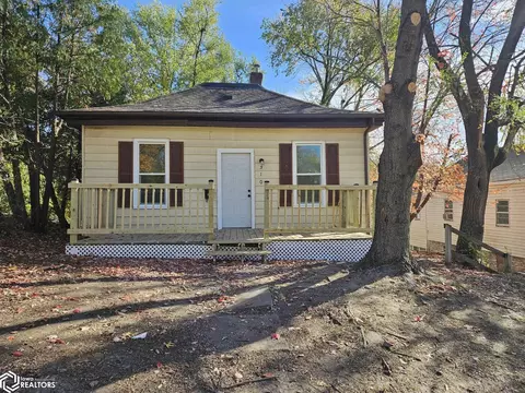 310 N Mclean St, Ottumwa, IA 52501