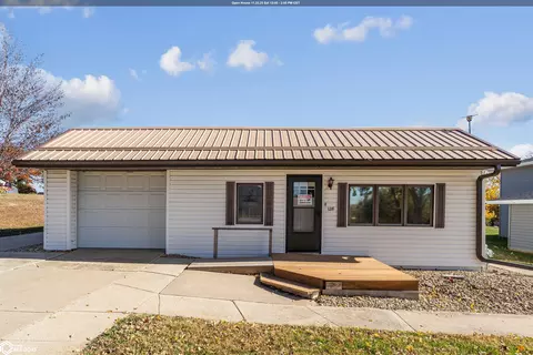 128 Main St, Grinnell, IA 50112