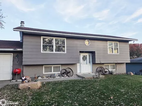 219 N East St, Osceola, IA 50213