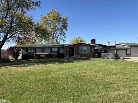 1565 Cherry Street Rd, Creston, IA 50801