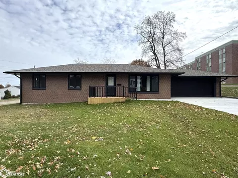 543 N Haynes Ave, Centerville, IA 52544