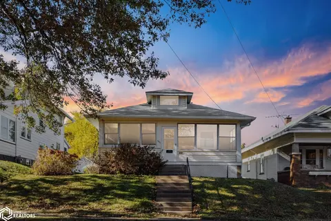 1511 Remey Ave, Burlington, IA 52601
