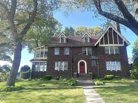222 W Grant St, Clarinda, IA 51632