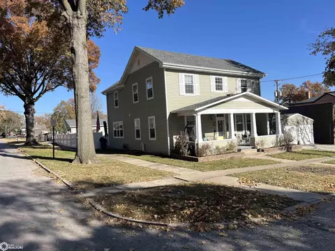 123 W Chestnut St, Clarinda, IA 51632