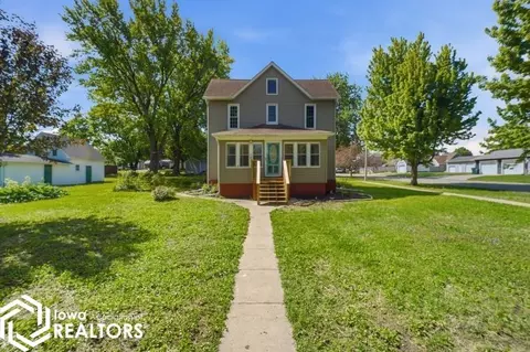 602 E Maple St, Hubbard, IA 50122