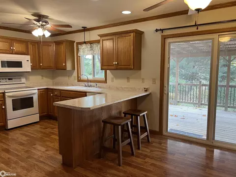 Kitchen - 235 Jamar Ct, Hamilton, IL 62341 photo 2 of 8