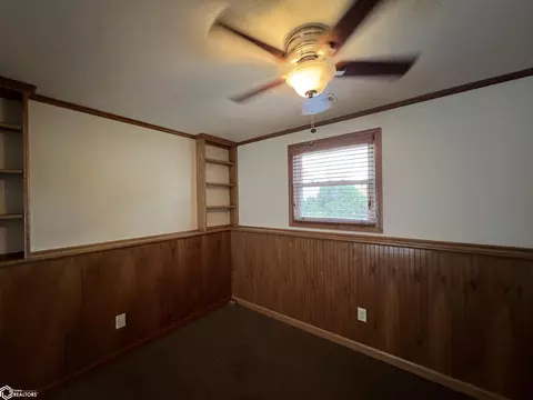Bedroom - 235 Jamar Ct, Hamilton, IL 62341 photo 1 of 11