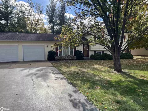 235 Jamar Ct, Hamilton, IL 62341
